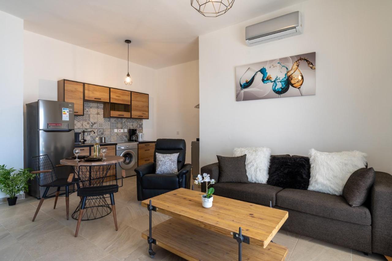 Nala - 2 Bedroom Apartment In Larnaka Exterior foto