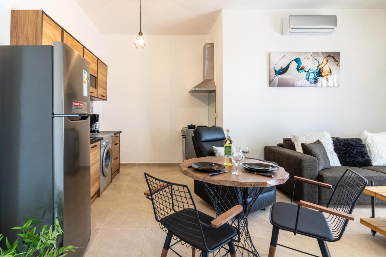 Nala - 2 Bedroom Apartment In Larnaka Exterior foto